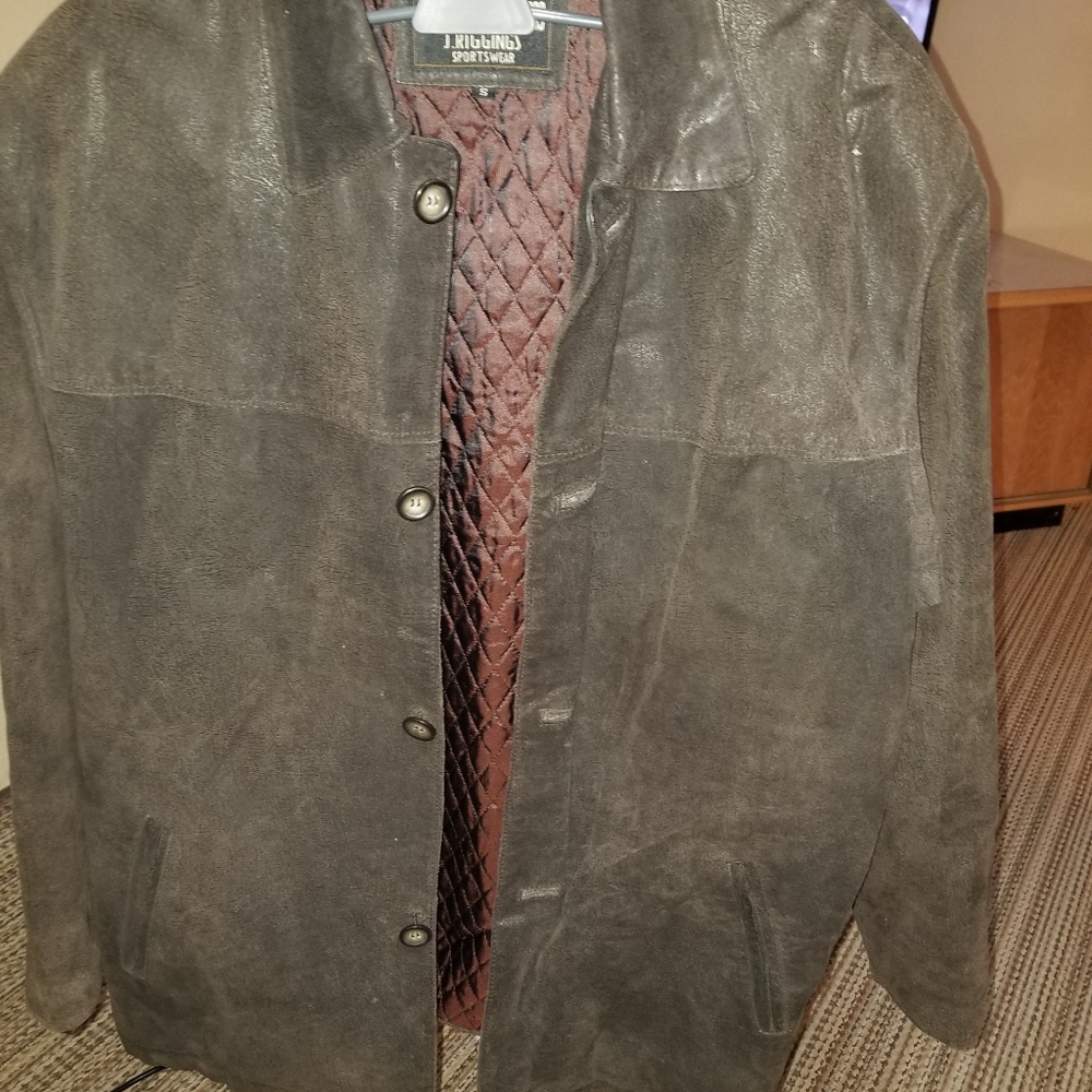Mens brown leather coat.